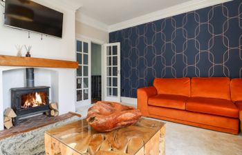 Crud Yr Awel Holiday Cottage