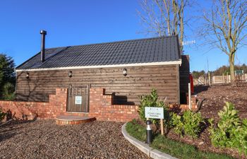Foxes Den Holiday Cottage