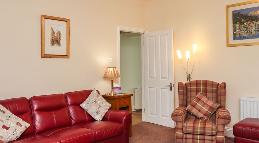 Photo of Creel Cottage, Blackwood Street