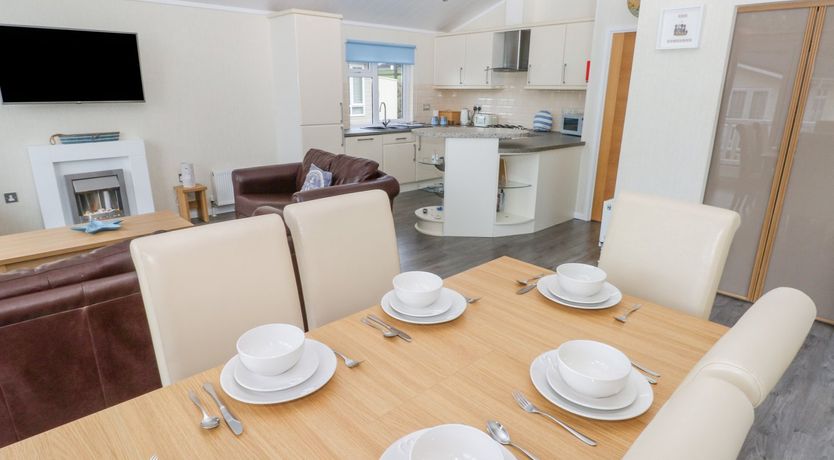 Photo of Dono's Lodge