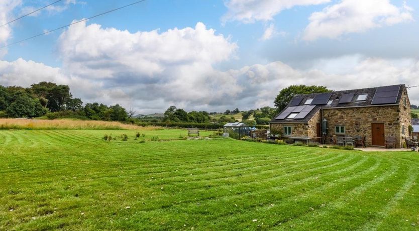 Photo of Cottage in Staffordshire