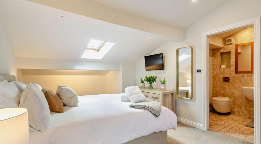 Photo of 3 Bed in Dacre Banks