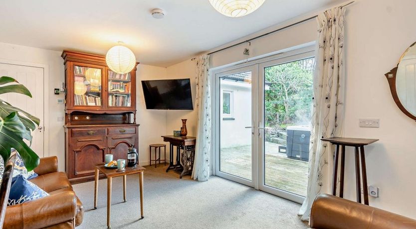 Photo of 1 Bed in Crarae Furnace