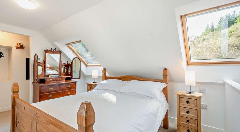 Photo of 1 Bed in Crarae Furnace