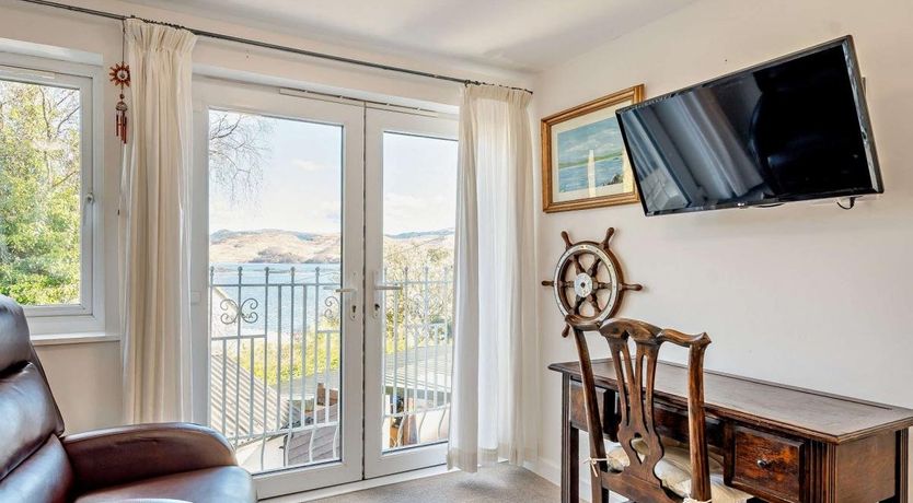 Photo of 1 Bed in Crarae Furnace