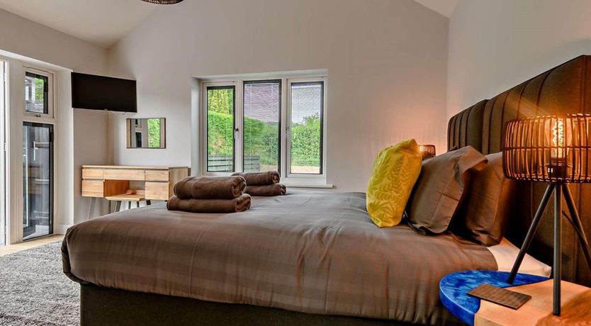 Photo of 4 Bed in Holt