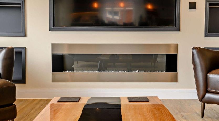 Photo of 4 Bed in Weybourne