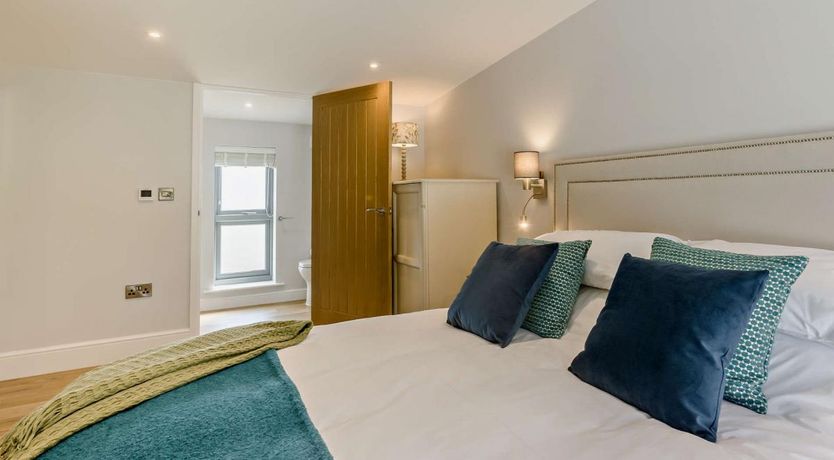 Photo of 3 Bed in Hartland