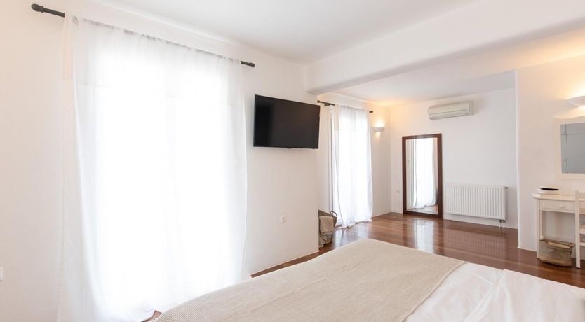 Photo of Paros Panorama