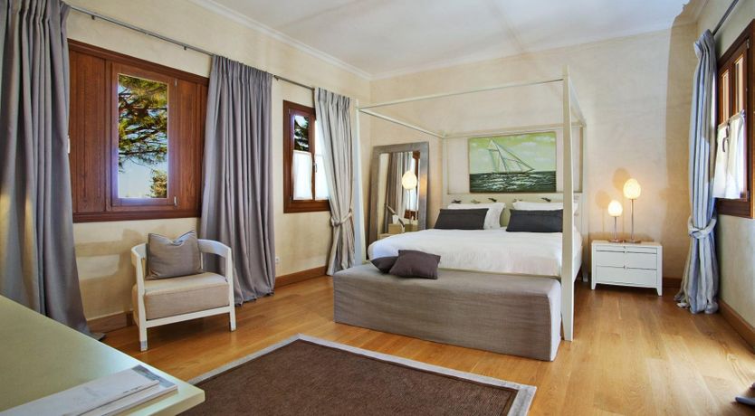 Photo of Heaven's Light