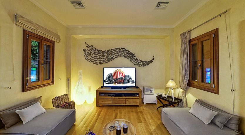 Photo of Heaven's Light