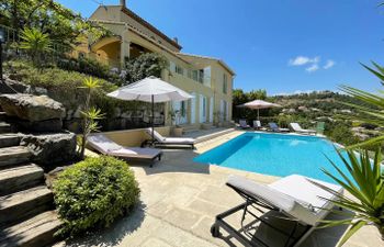 A Close-up of Cannes Apartment