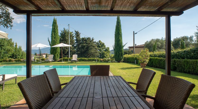 Photo of La Grande Villa Rosa