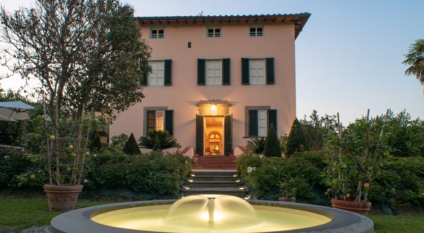 Photo of La Grande Villa Rosa