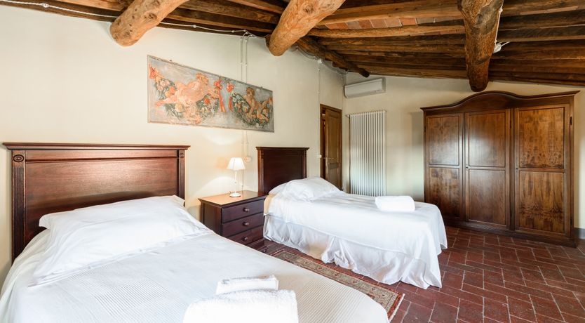 Photo of La Grande Villa Rosa