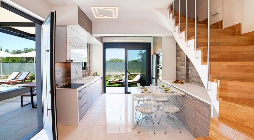 Photo of Summit Special