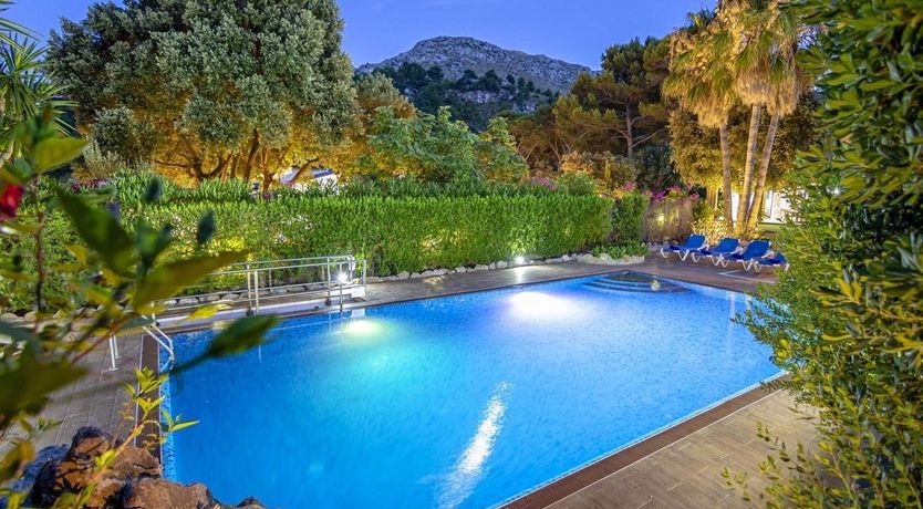 Photo of Wrapped in Green