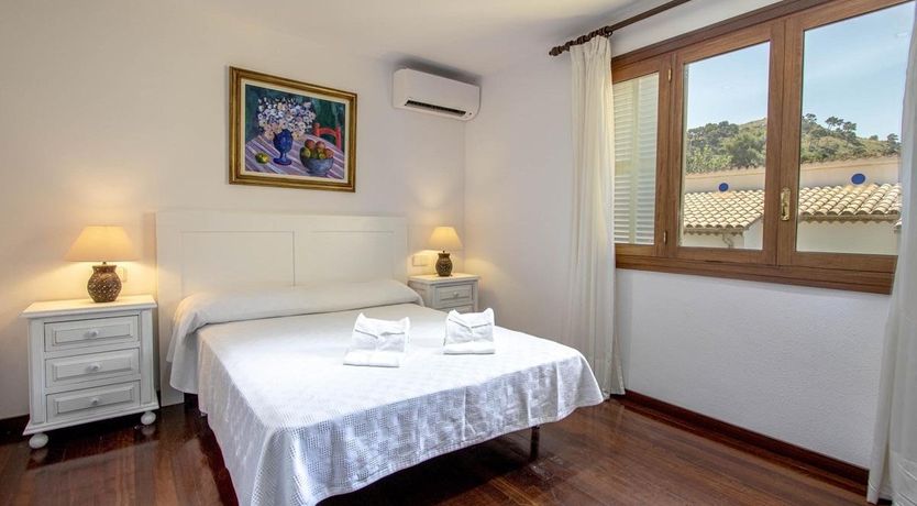 Photo of Wrapped in Green