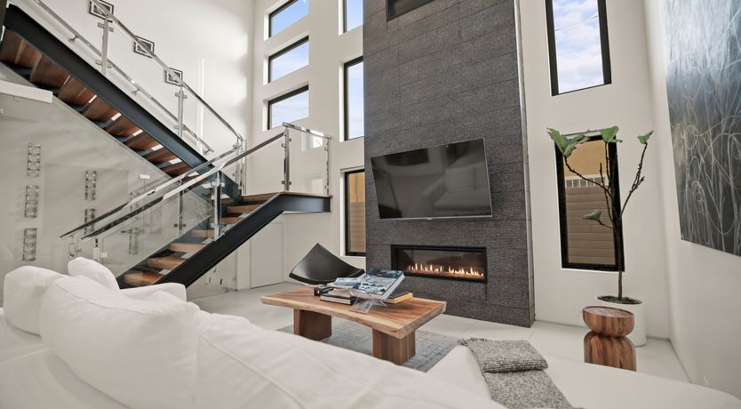 Photo of Welcome To Hollywood