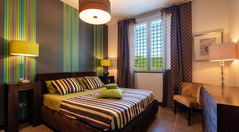 Photo of Chestnut Mare