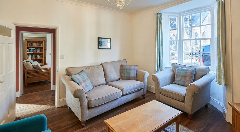 Photo of Holly & Stone