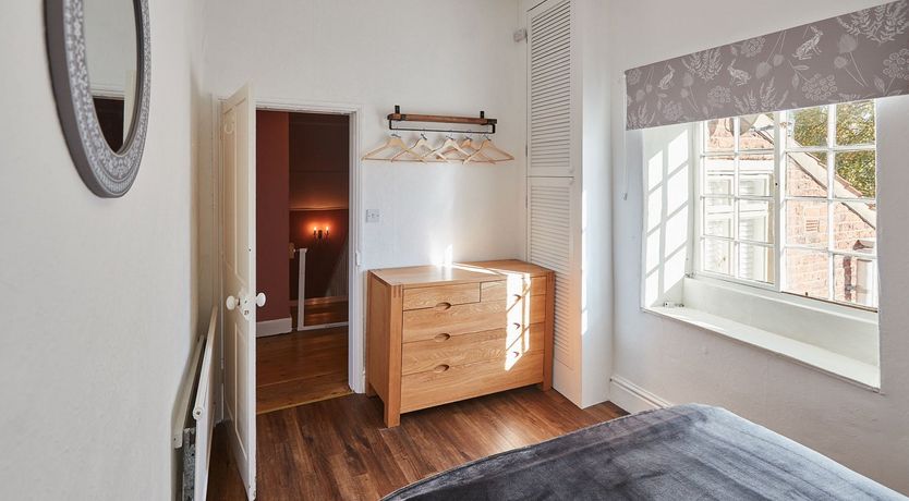 Photo of Holly & Stone