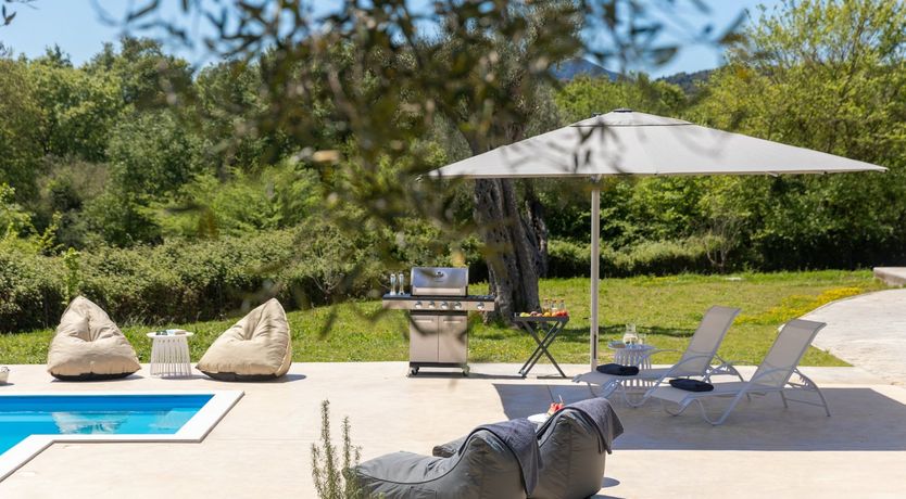 Photo of Grecian Alabaster