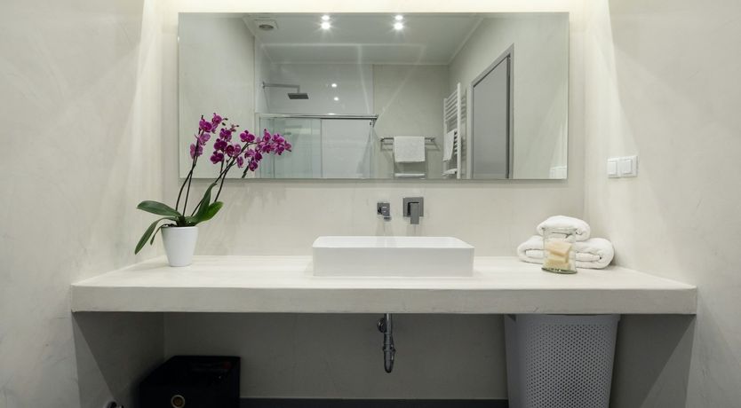 Photo of Grecian Alabaster