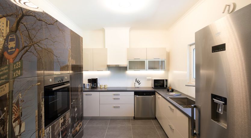 Photo of Grecian Alabaster