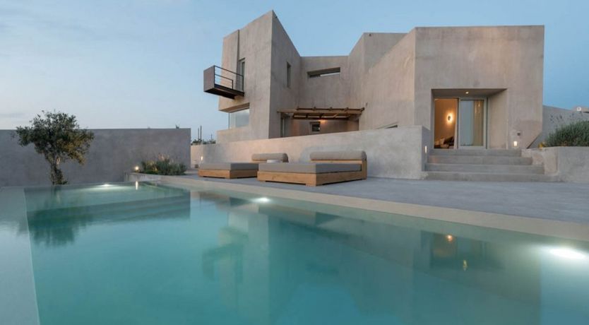 Photo of Low Down Rolling Stone