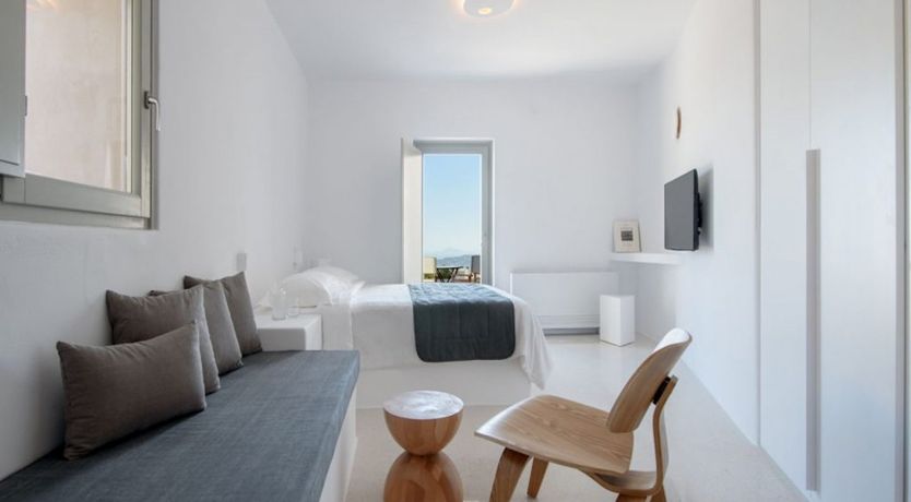 Photo of Low Down Rolling Stone