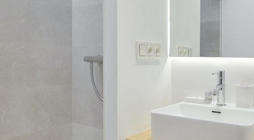 Photo of Peach Sangria