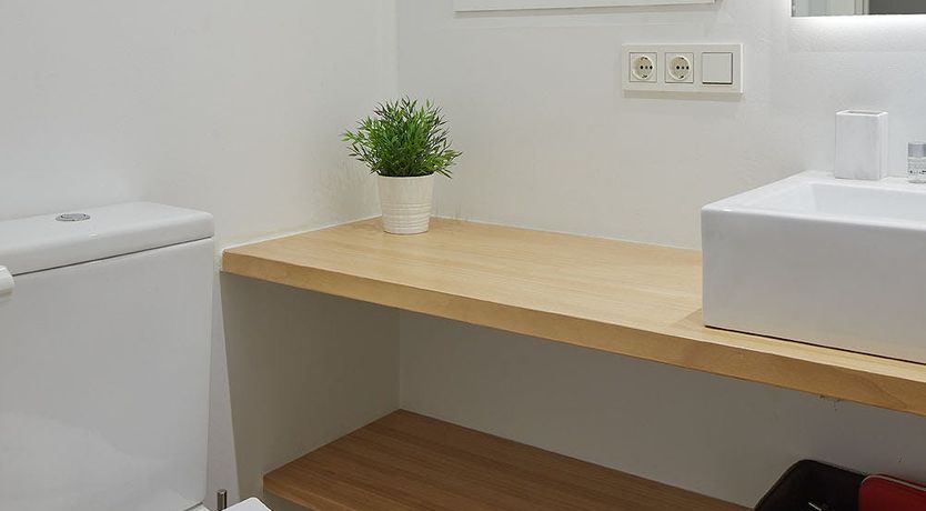 Photo of Peach Sangria