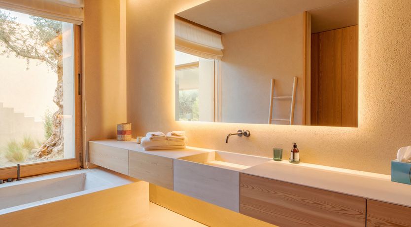 Photo of Mighty Pine