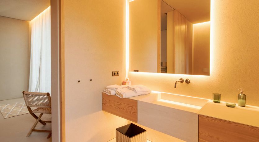 Photo of Mighty Pine