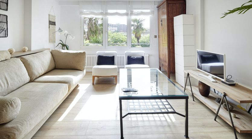 Photo of Good Times & Tan Lines