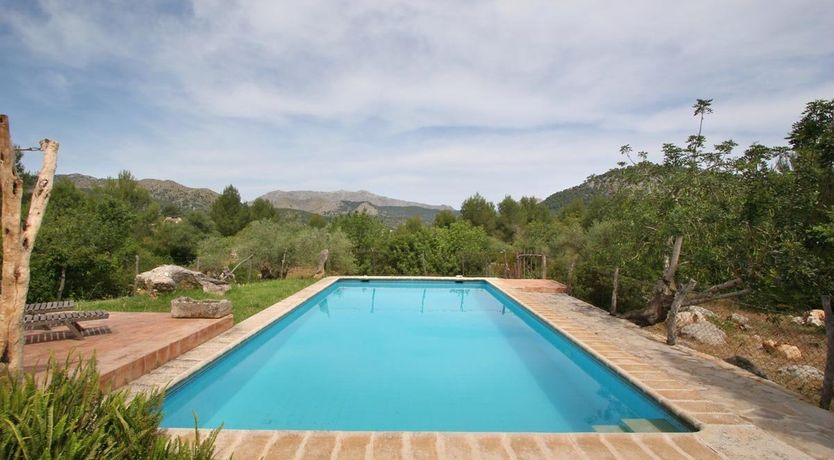 Photo of Terracotta & Turquoise