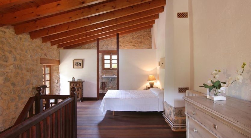 Photo of Terracotta & Turquoise