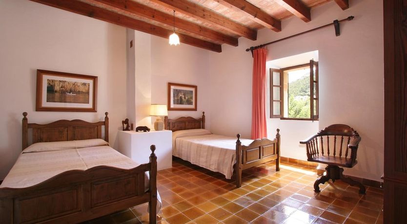 Photo of Terracotta & Turquoise