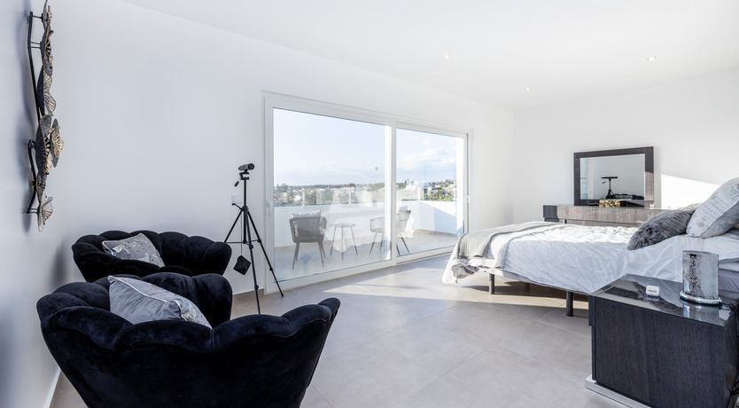 Photo of Sunshine & Butterflies