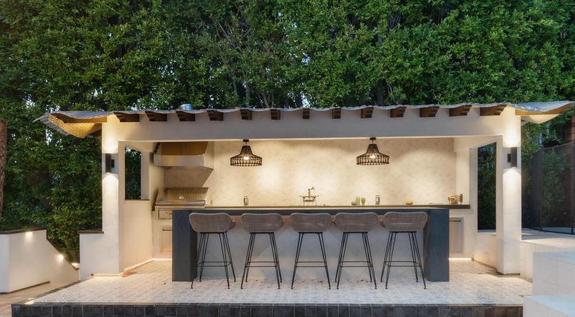 Photo of Urbane Jungle