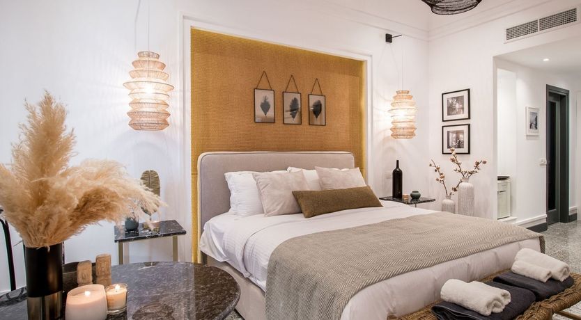 Photo of Honeymoon Avenue