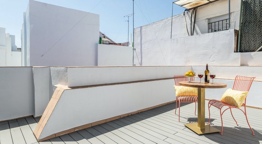 Photo of Finding Flores