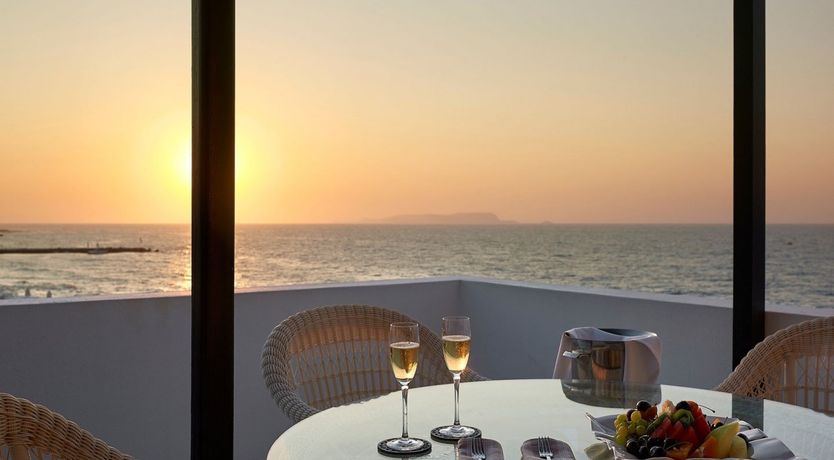 Photo of Royal Tempest