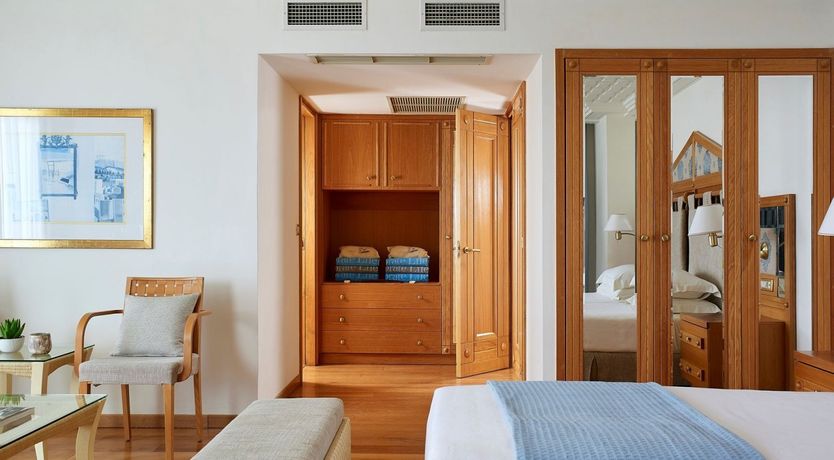 Photo of Royal Tempest