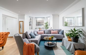 Leafy London Apartment