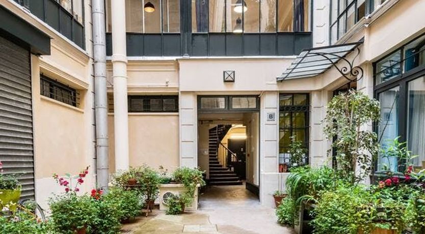 Photo of Petite Beauty