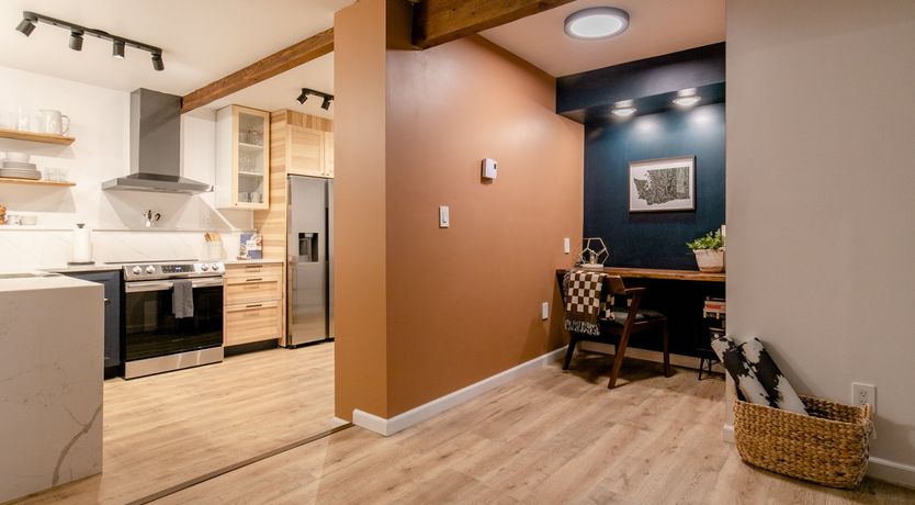 Photo of To the Space Needle