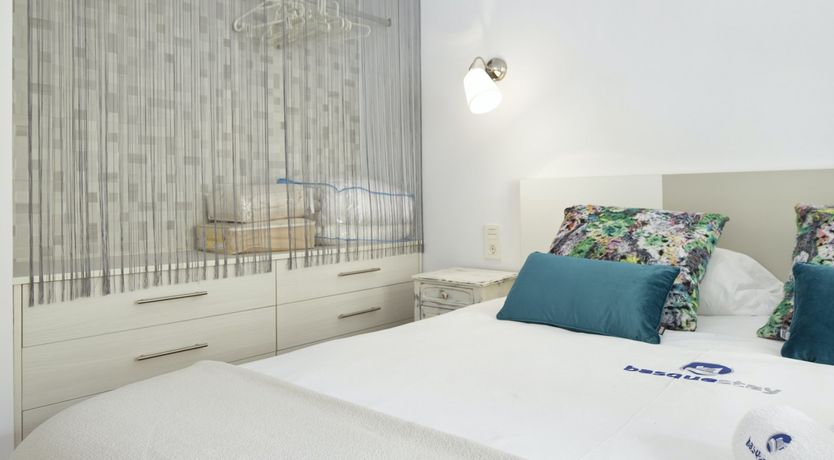 Photo of Stay of Biscay