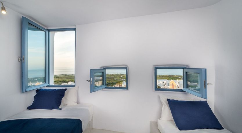 Photo of The Hillside Hideaway